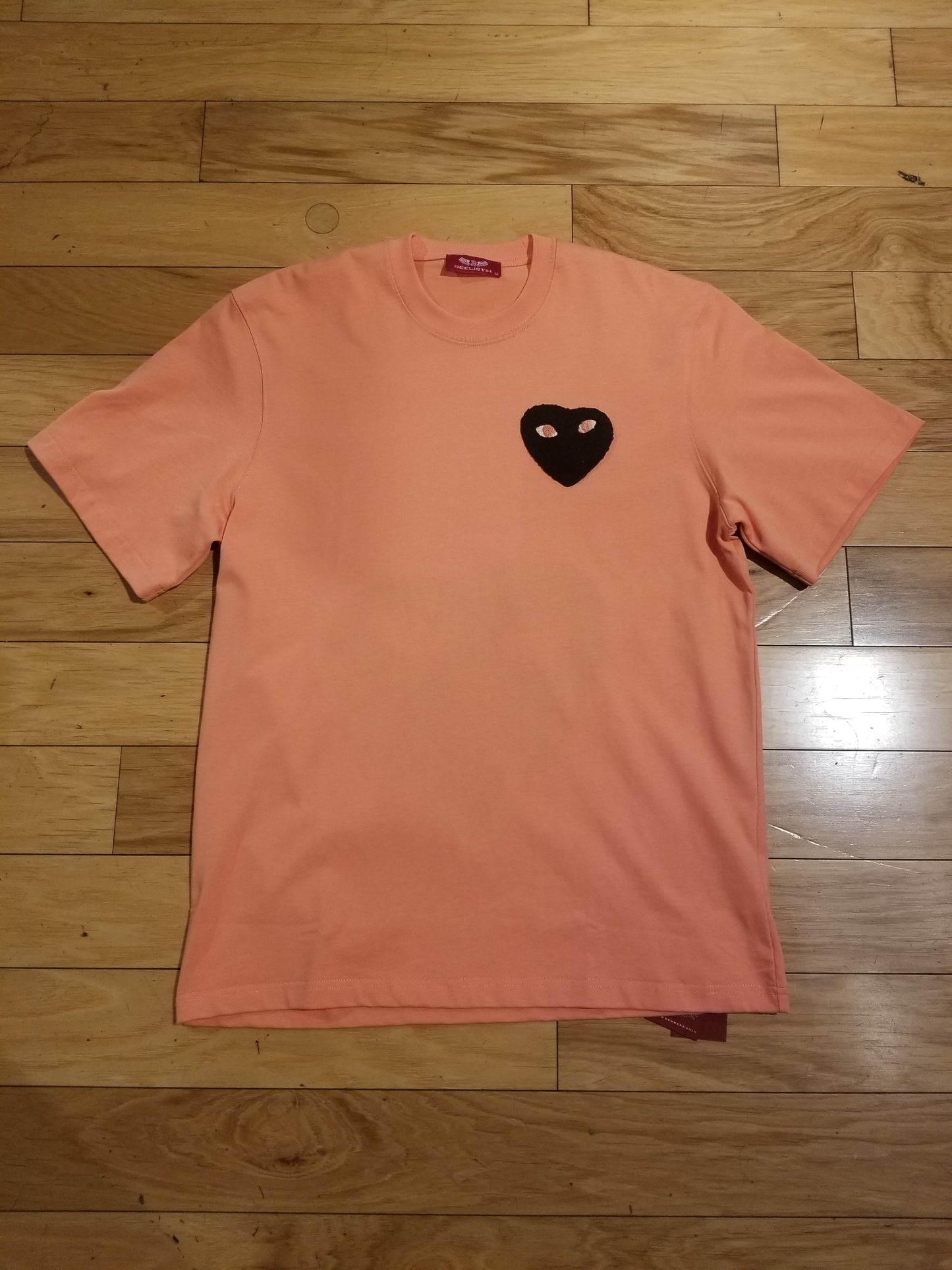 reelistik t shirt